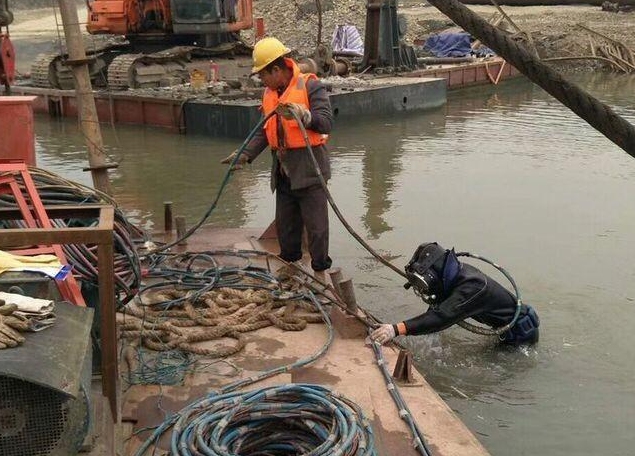 彭水潜水封堵打捞